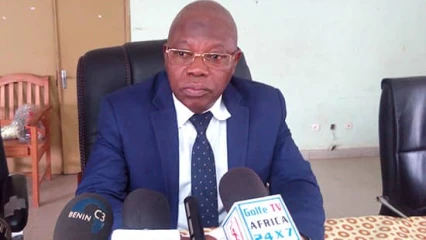 POUR PLUS D&rsquo;EFFICIENCE DANS LA GESTION DU PERSONNEL DES ÉCOLES PUBLIQUES : Salimane Karimou opte pour la suppression de certaines classes