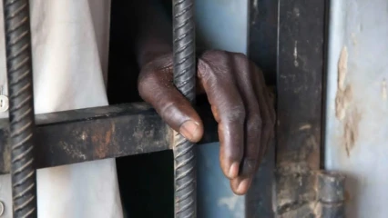 POUR AVOIR BLESSÉ DEUX MILITAIRES : Un étudiant écope de trois ans de prison ferme