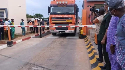 ANNULATION DU COMMUNIQUÉ PORTANT FIXATION DU PLAFOND DE BILLETS ACCEPTABLES SUR L’ENSEMBLE DES PEAGES/PESAGES DU BÉNIN : Sirat et Akindès, Anyaaga !!!