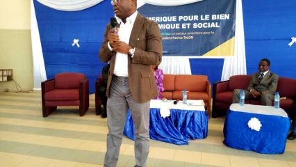 FACE AUX POPULATIONS DE PARAKOU,  Romuald Wadagni s’engage à accompagner les projets du numérique