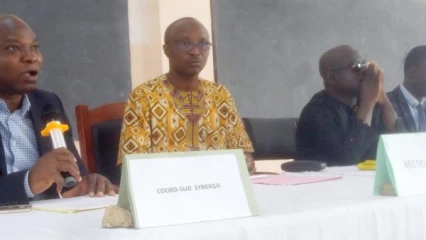 SEMINAIRE-ATELIER DU PROJET SYNERGIE BORGOU A L’UNIVERSITE DE PARAKOU : L’Iut repense la chaîne logistique du maïs et du soja . Le docteur Messan Lihoussou donne de l’espoir aux paysans