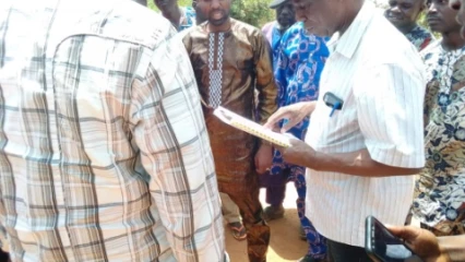 GOGOUNOU/AMÉNAGEMENT DE 36,4 KM DE PISTE RURALE:  Le maire Bary Tidjani lance les travaux