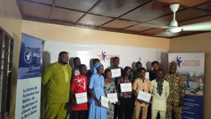 FORMATION DANS LES MÉTIERS DU NUMÉRIQUE À PARAKOU : Skills&rsquo;s School met des jeunes sur le marché de l’emploi