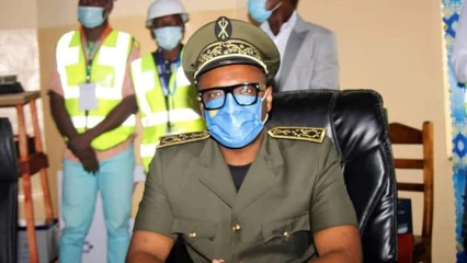 LIBERATION DES ESPACES PUBLICS A COTONOU : Le préfet Orounla invite les commissaires de police à veiller au grain . L&rsquo;opération a démarré