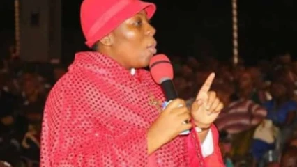 BÉNIN : Fâchée, Parfaite de Banamè renvoie définitivement ses fidèles désobéissants