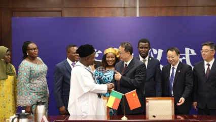 RENFORCEMENT DE LA COOPÉRATION SINO-BÉNINOISE : Un nouvel accord stratégique signé pour booster l’économie béninoise