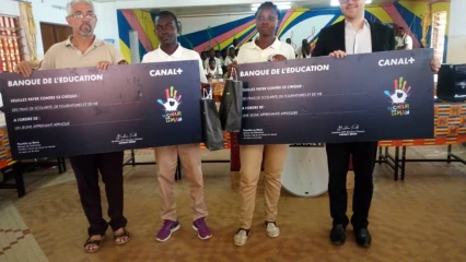 ACCOMPAGNEMENT SCOLAIRE ET SOCIAL AU CPET DON BOSCO PARAKOU : Canal + Bénin et l’Ong Fille du monde font œuvre utile