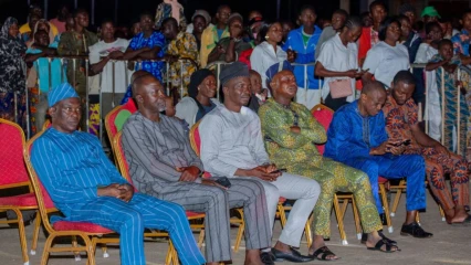 CONCERT DE LA NUIT DE L’INDÉPENDANCE À PARAKOU :  Les populations ont vécu un moment de fête mémorable   . Pari gagné pour le Ddcta Borgou-Alibori Mamadou Garou N’Douro Bagoudou