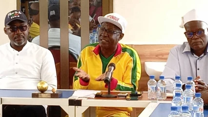 PÉTANQUE/BRAS DE FER ENTRE LA FBP ET LA CASB : Le Président Yaya Garba fait la lumière sur l&rsquo;affaire . Il remet Idrissou Ibrahima de la Casb à sa place