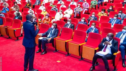 REFORME STRUCTURELLE DU SECTEUR DE LA DECENTRALISATION AU BENIN : Des maires sans pouvoir face à des Secrétaires Exécutifs très puissants?  . Quand le souci de la bonne gouvernance hante Talon . Tout ce qui a changé