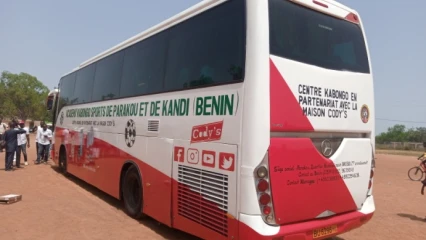 BÉNIN/FOOTBALL : L&rsquo;Académy Kabongo a désormais son bus