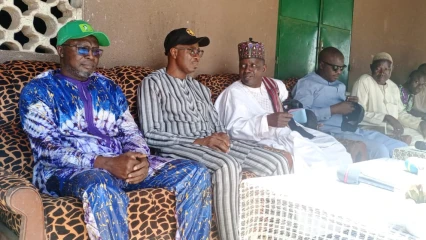 8E CIRCONSCRIPTION ÉLECTORALE : Adambi, Zimé Chabi Et Soufiyanou engraissent le cheval blanc à Sanson et Tourou