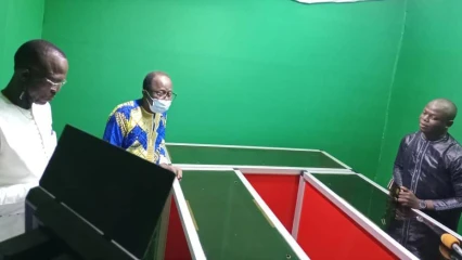 RÉGULATION DES MÉDIAS EN LIGNE AU BÉNIN : Une délégation de la Haac dans les locaux du groupe de presse Daabaaru