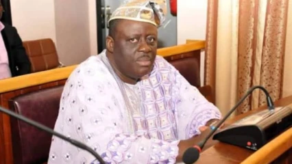 SCRUTIN DU 17 MAI DERNIER : Louis Vlavonou reçoit le rapport des experts électoraux africains