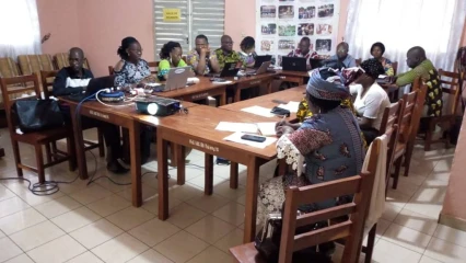 POUR UNE MEILLEURE GESTION DE LEURS ARCHIVES,  Les techniciens de l&rsquo;Adecob, Apida et Ufec/Abc outillés