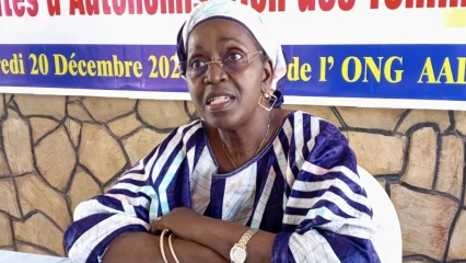EN MARGE DE L’ASSEMBLÉE GÉNÉRALE ORDINAIRE DE L&rsquo;ONG AADEF-BÉNIN : L’He Mariama Baba Moussa apprend à des femmes “à pêcher du poisson »