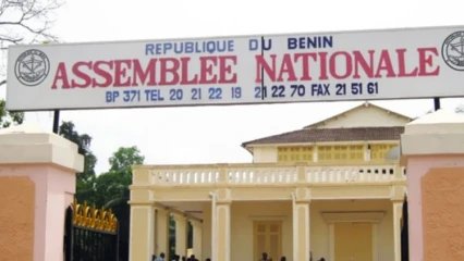 ÉVOLUTION DU PROCESSUS DE RÉVISION DE LA CONSTITUTION : L&rsquo;étape de recevabilité de la loi franchie avec 100%