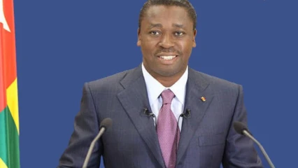 APRÈS LE VOTE DE LA NOUVELLE CONSTITUTION AU TOGO : Le Président de la République désormais élu par le Parlement  . Un poste de « Président du Conseil des ministres » créé