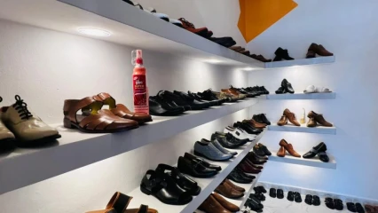 PARAKOU : Pharaon Km ouvre une nouvelle boutique de vente de chaussures
