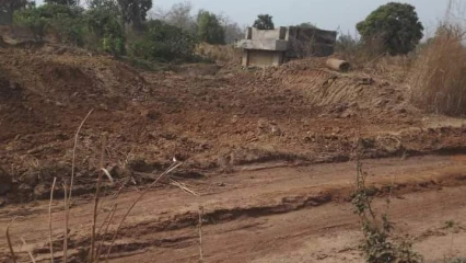 KOUANDÉ/ABANDONNÉ DEPUIS 2015 : La reprise des travaux du pont de Kankou enfin une réalité . La lutte de Daabaaru en passe de payer ?