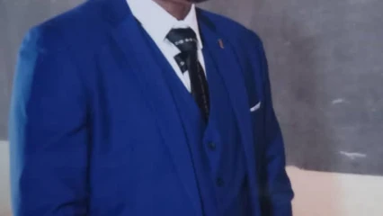 SUR LE THÈME “LA NÉCESSITÉ DU DÉVELOPPEMENT DURABLE DANS LES MARCHES PUBLICS AU BÉNIN” : Didier Kouandé-Sounon décroche son master