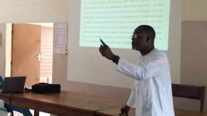 PARAKOU/SÉANCE DE REDDITION DE COMPTE DANS LE 1ER ARRONDISSEMENT : Le maire Zimé Chabi fait le point des infrastructures réalisées