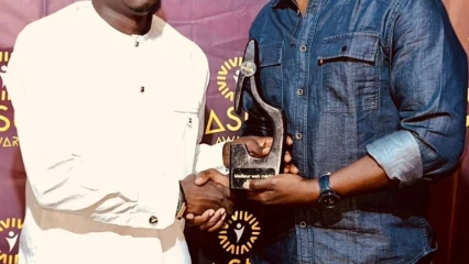 NASUBA AWARD 2023 : Daabaaru remporte le trophée de Meilleur Web Média