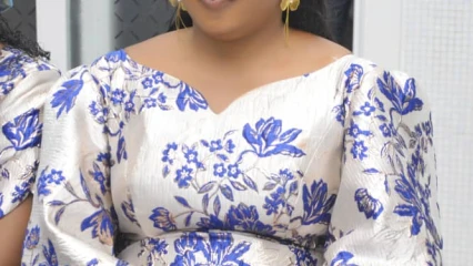 Sorties des promotions 2024 de l’école politique féminine : Mouhinatou Issaka de l’Ong Sabouyo reçoit son parchemin 