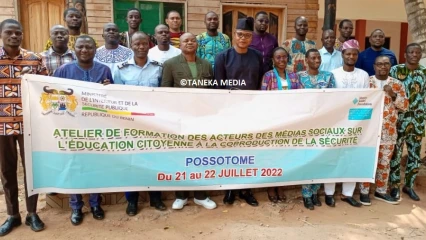 COPRODUCTION DE LA SÉCURITÉ AU BÉNIN Journalistes et web activistes outillés