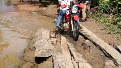 COMMUNE DE GOGOUNOU : La réalisation du pont de Bouri dans sa phase active
