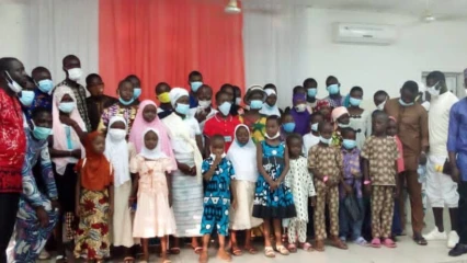 FIN DES COURS DE VACANCES ORGANISES PAR L&rsquo;ASSOCIATION DES ELEVES ET ETUDIANTS DE KANDI : Pari gagné pour le président Fahad Adamou