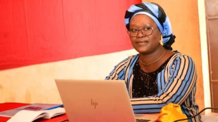 Université de Parakou: pascaline Abra Tchalantema obtient son Master en sociologie 