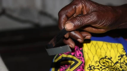 POUR AVOIR EXCISE UNE FILLETTE DE 5 ANS A KALALÉ, Une vieille de 83 ans et la mère de la victime arrêtées