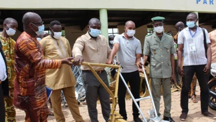 BANIKOARA/MISE EN ŒUVRE DU PROJET D&rsquo;ADAPTATION BASEE SUR LES ECOSYSTEMES (PABE) : Les bénéficiaires dotés d’équipements