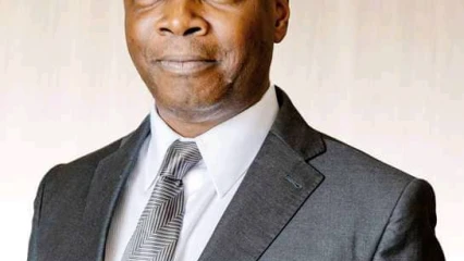 COTONOU :  Le préfet Orounla sonne le glas de l’incivisme routier  . Plus de surcharge sur les motos