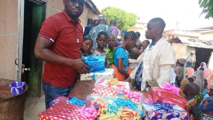 TCHAOUROU : Fadel Aboubakar en bon père Noël