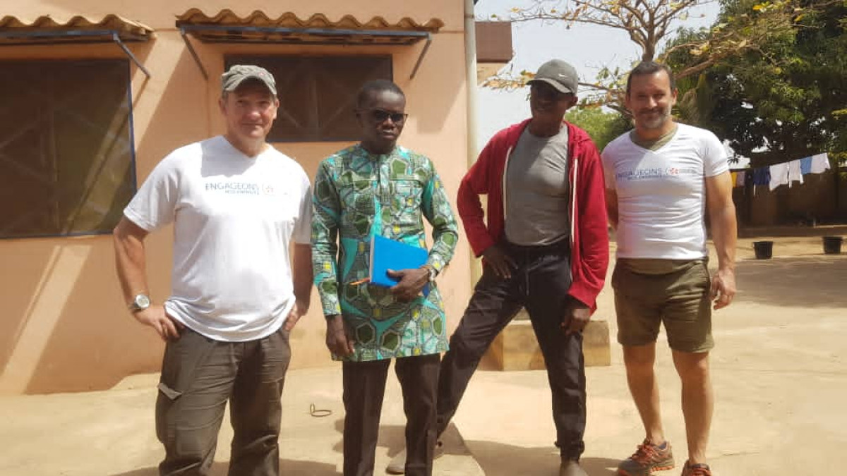 SÉANCE DE TRAVAIL ENTRE L&rsquo;ONG SOMPEKIDS, LA FONDATION GROUPE EDF ET LE MAIRE DE KALALE : Tidjani Bani plaide pour l&rsquo;électrification des centres de santé et Ceg de sa commune