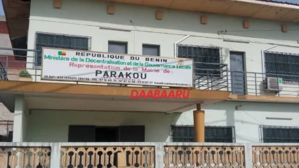 FERMETURE OU NON DU BUREAU DE LA MAIRIE DE PARAKOU À COTONOU : Les conseillers municipaux divisés autour du sujet