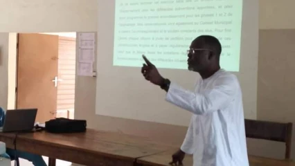 PARAKOU/SÉANCE DE REDDITION DE COMPTE DANS LE 1ER ARRONDISSEMENT : Le maire Zimé Chabi fait le point des infrastructures réalisées