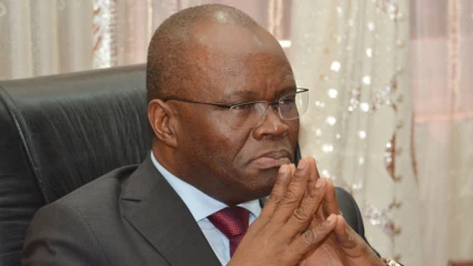 BÉNIN : Le ministre Agbénonci des affaires étrangères limogé