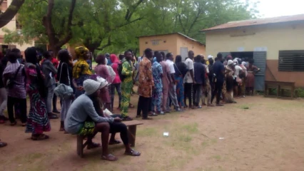 RETRAIT DES RELEVÉS DE NOTES DU BAC 2022 À PARAKOU : L&rsquo;opération se déroule sans grande difficulté