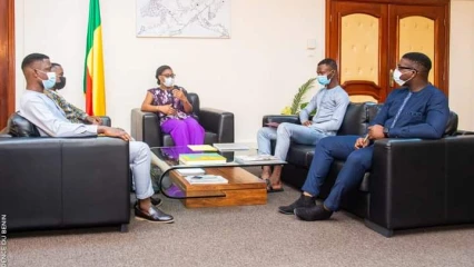 CONCOURS INTERNATIONAL SUR LA CYBERSECURITE : La ministre Aurélie Zoumarou reçoit les lauréats béninois