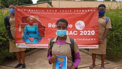 POUR LA RÉUSSITE AUX DIVERS EXAMENS 2020 DANS LE BORGOU : La fondation Hystérésis remet des lettres d’encouragement aux candidats