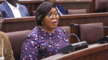 MINISTÈRE DU TRAVAIL ET DE LA FONCTION PUBLIQUE : Adidjatou Mathys défend un budget de 7,6 milliards de Fcfa pour 2024