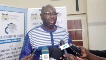 CONFÉRENCE FORAINE DE LA COUR CONSTITUTIONNELLE À PARAKOU : 10 dossiers examinés devant les populations