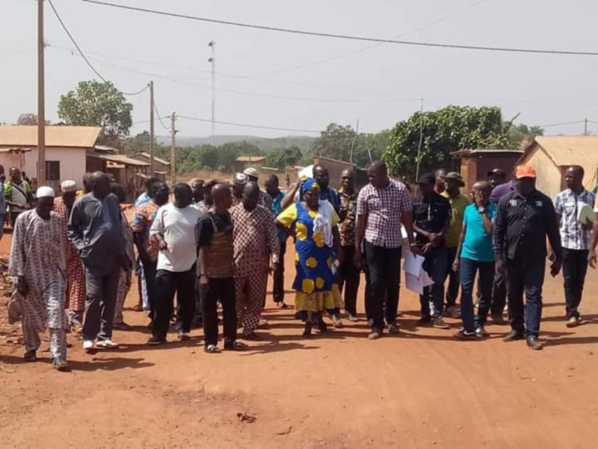 MISE EN ŒUVRE DU VOLET SOCIAL DU PAG : Les travaux de pavage de rues de Kalalé lancés