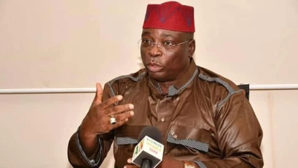 APRES LA RENCONTRE DU PRESIDENT PATRICE TALON ET SON PREDECESSEUR : L&rsquo;He Rachidi Gbadamassi salue l&rsquo;initiative de Boni Yayi  • « Je suis le plus heureux de la République » déclare-t-il