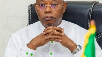 VENTE DES CAHIERS D&rsquo;ACTIVITÉS SCOLAIRES DE CI ET CP :  Les mises en garde du ministre Karimou contre les récidivistes 