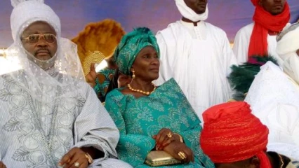 CEREMONIE DE SORTIE SOLENNELLE DE LA REINE MERE DES HAOUSSA DU BENIN : Gimbiyar Mata Alima Abdoulaye entre royalement dans l’histoire