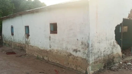 BEMBÉRÉKÉ/ACCUSÉ D’AVOIR ENCEINTÉ SES FIDÈLES, L’église d’un pasteur saccagée à Témé